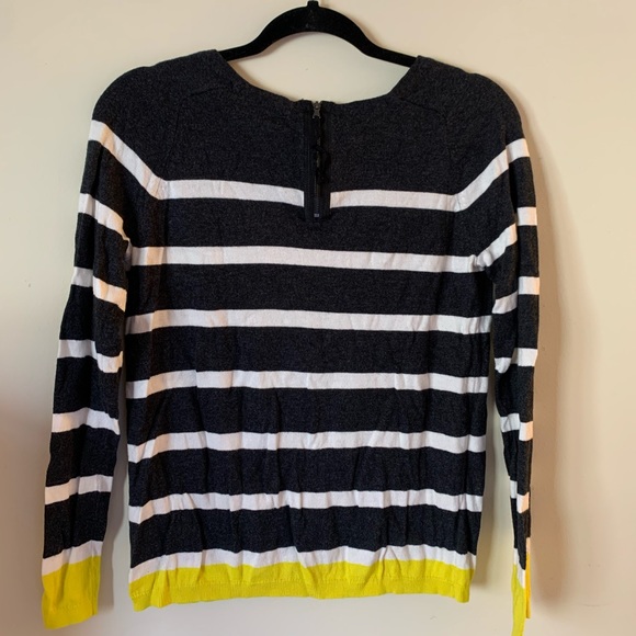 LOFT Sweater - Picture 4 of 5